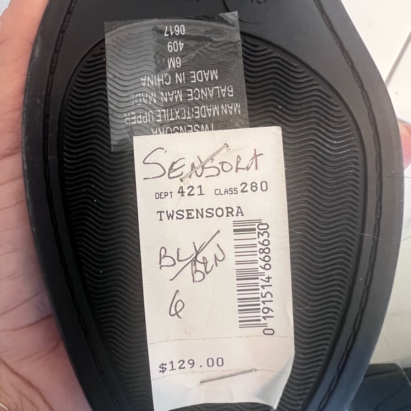 Tommy Hilfiger two tone riding boots - size 6 - Picture 3 of 4